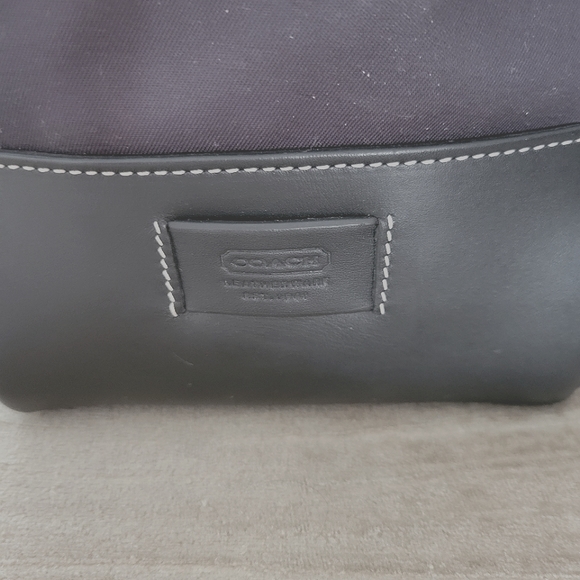 Authentic Hamptons collection coach baby bag/ tote - Picture 2 of 7